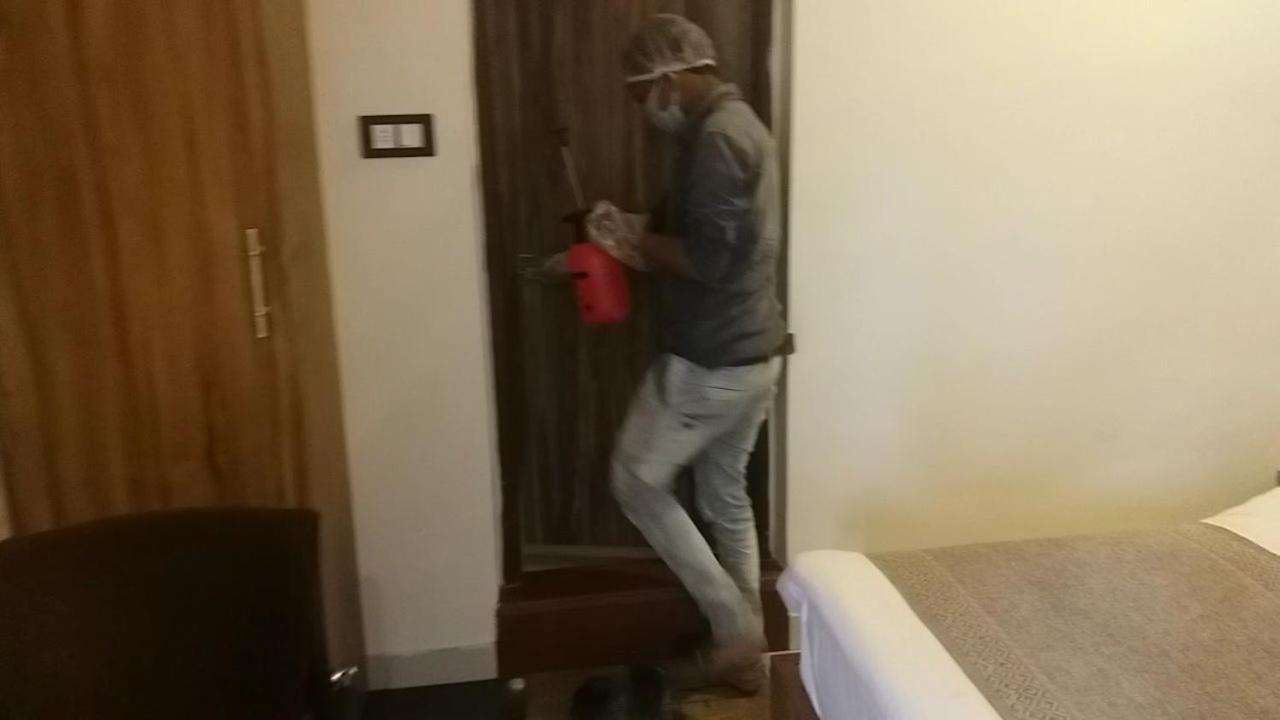 Hari Niwas - A Boutique Garden Resort Ábú-hegy Kültér fotó