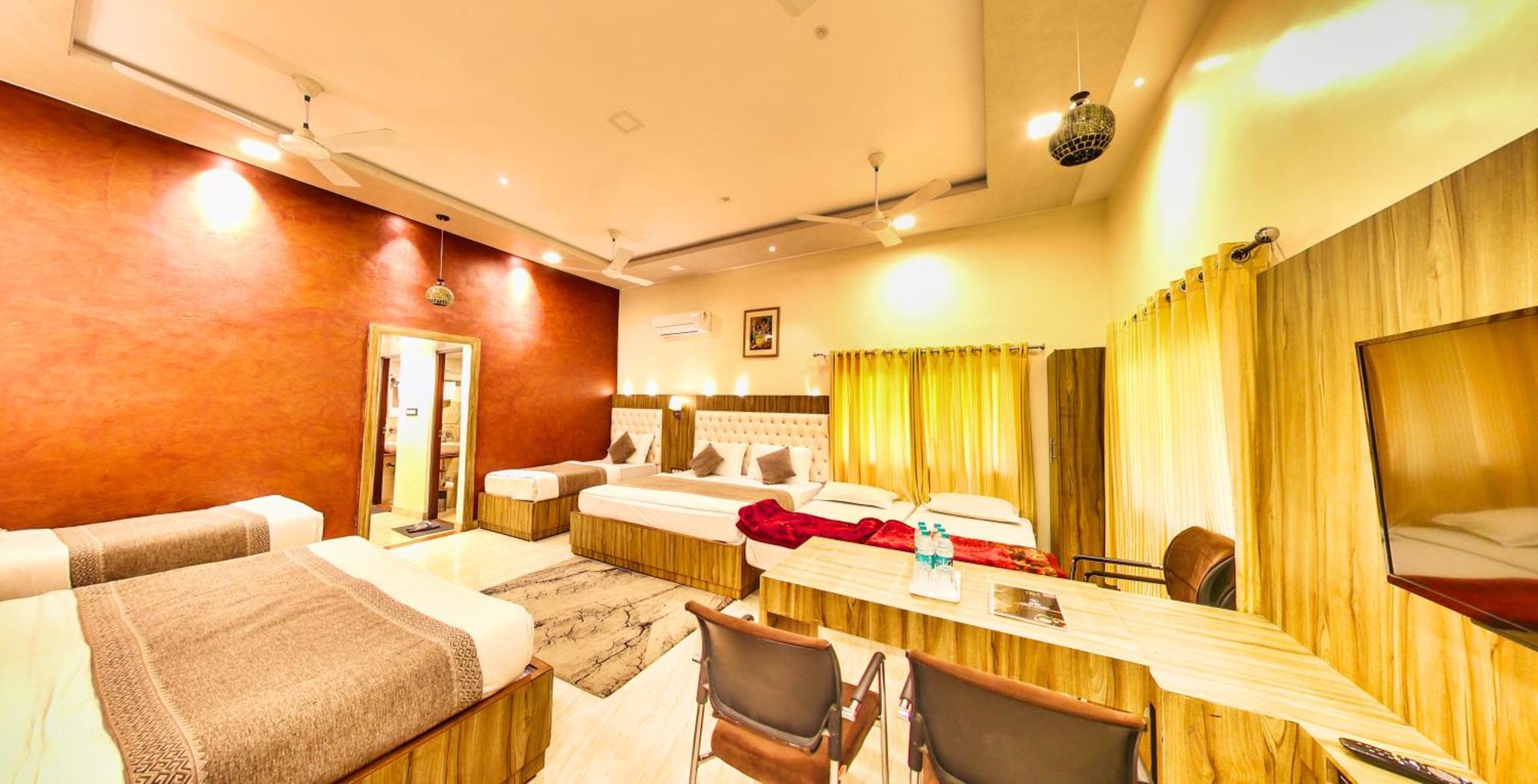 Hari Niwas - A Boutique Garden Resort Ábú-hegy Kültér fotó