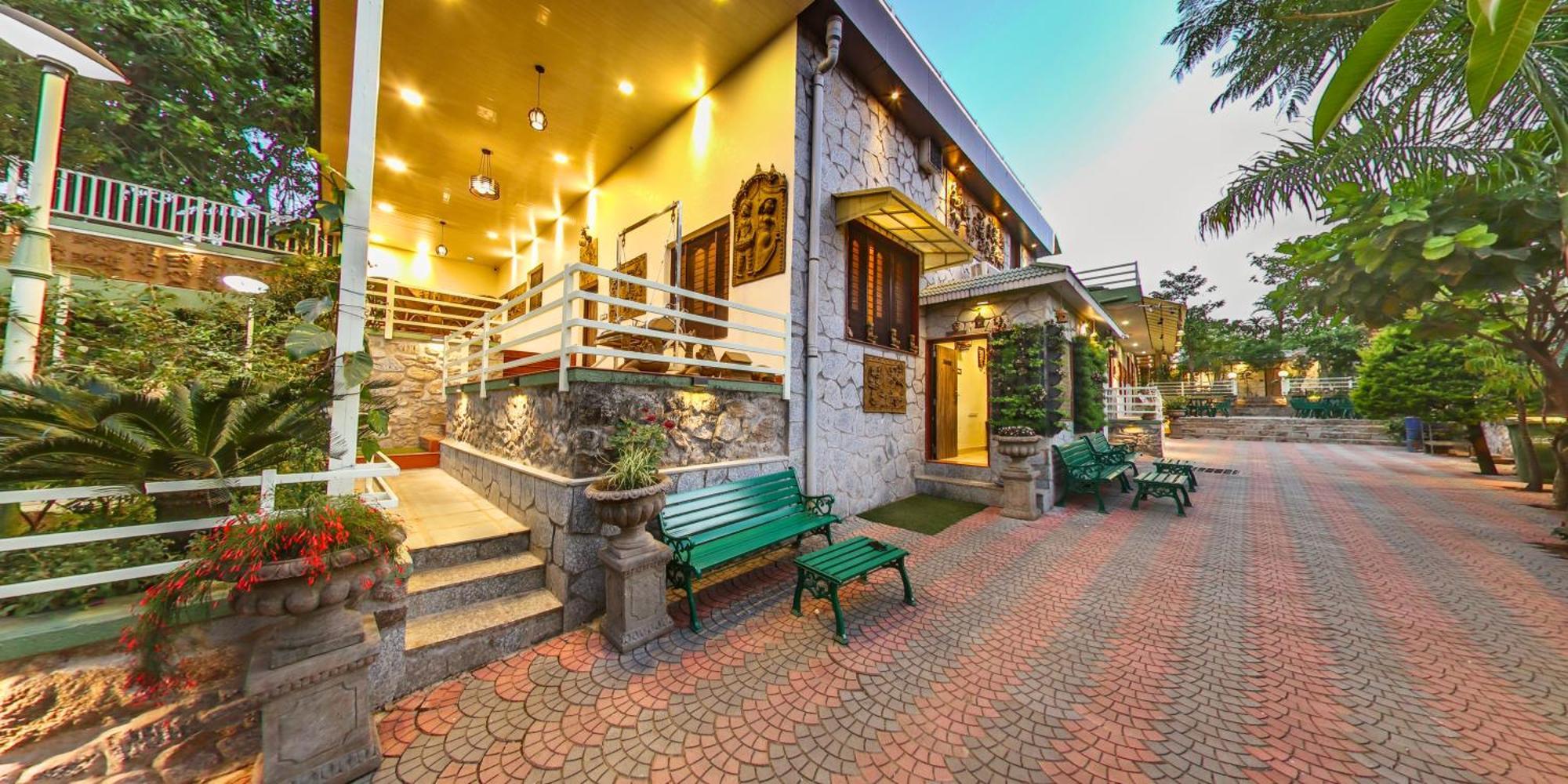 Hari Niwas - A Boutique Garden Resort Ábú-hegy Kültér fotó