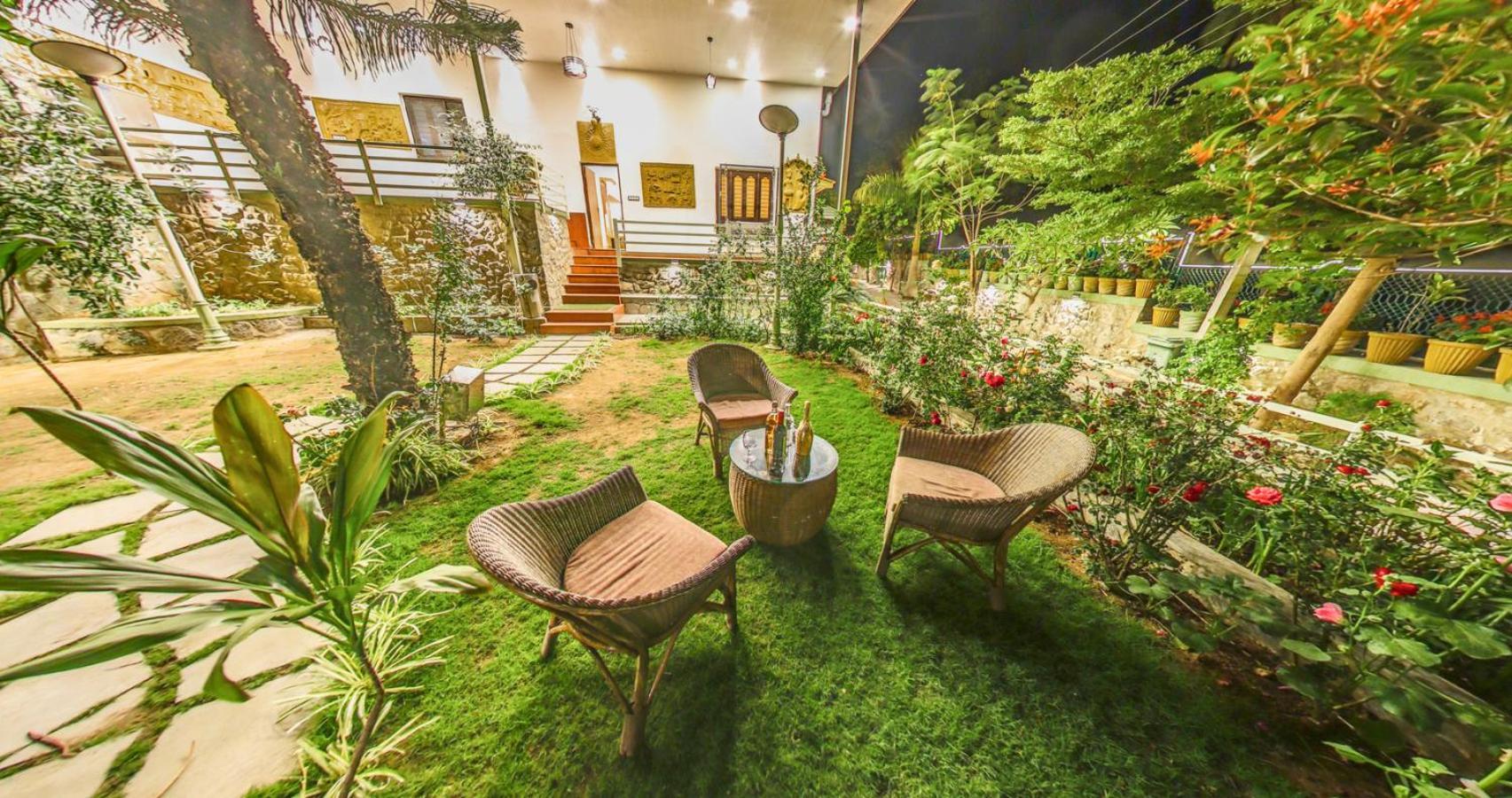Hari Niwas - A Boutique Garden Resort Ábú-hegy Kültér fotó